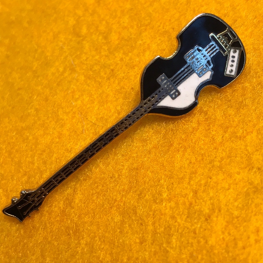 Vtg Albert Elovitz guitar pin brooch